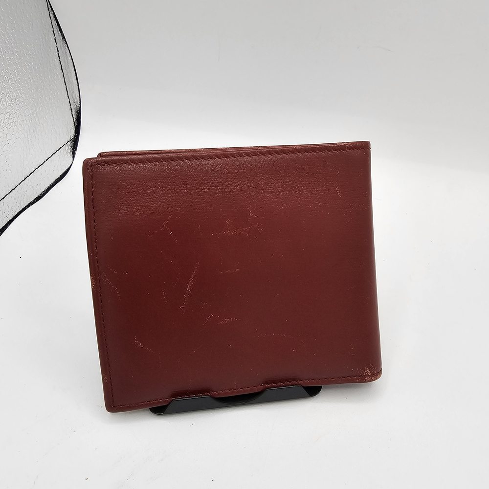 Gucci Red Leather Card Holder - Picture 2 of 9
